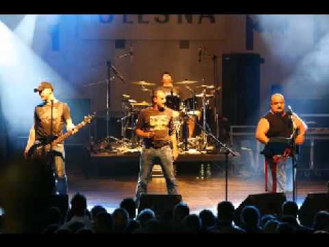 Kukiz i Piersi - Rozjebałem sie na drzewie!