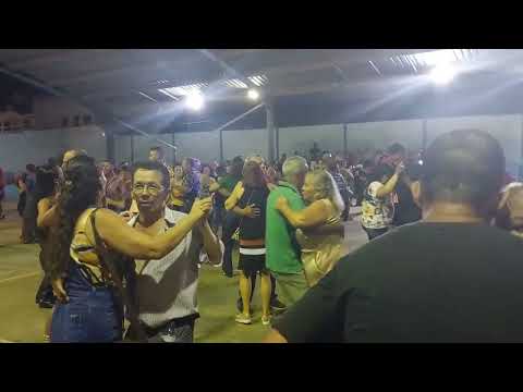 Vamos dança Forro #passossertanejos #Mamonas #roça #vidanaroça #minasgerais #vidareal  #mulherbonita