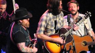 Band of Horses - Everything&#39;s Gonna Be Undone, Ryman 3-5-14