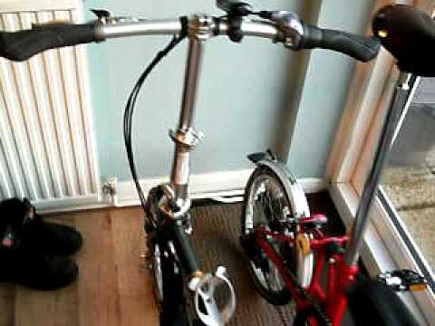 Dahon vs Brompton side by side
