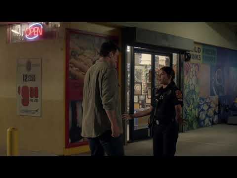 The Rookie 4x2: John and Bailey finally kiss