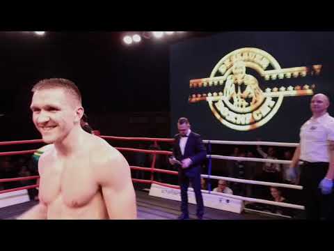 Martin Steinbach bei der 6. Dessauer Boxnacht (2016)