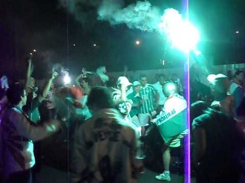 COPA DO BRASIL 2012   TORCIDA DE JABOTICABAL CANTANDO O HINO OFICIAL DO PALMEIRAS