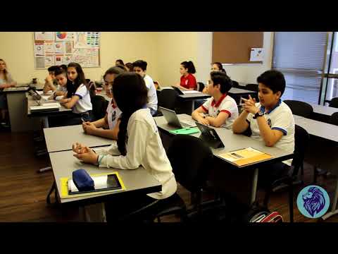 English lesson at LANDAU School