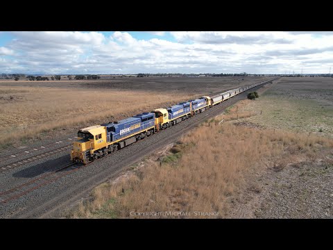 Broad Gauge Pacific National XR's With Grain Train (13/4/2022) - PoathTV Australian Railways