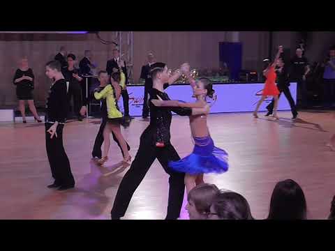 006 Kryštof Krajča - Eliška Fialová  /MČR T10 2018/ Kojetín/ Junior II./ 1.kolo/ Paso doble