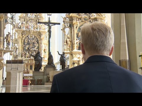 Auf dem Weg zu Gott - Diakone im Portrait