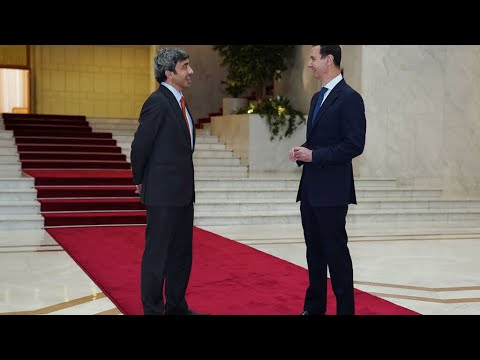 ...وزير الخارجية الإماراتي يلتقي الرئيس بشار الأسد في أ
