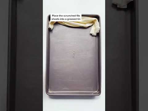 Brie and cranberry filo crinkle pie