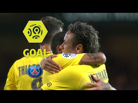 Goal NEYMAR JR (82') / EA Guingamp - Paris Saint-Germain (0-3) / 2017-18