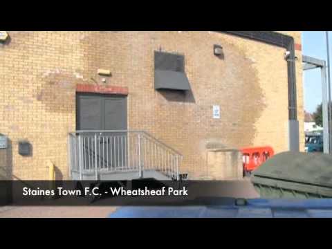 [GLI STADI DI LONDRA #24] Staines Town F.C. - Wheatsheaf Park
