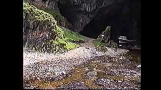 preview picture of video 'Smoo Cave & Coast near Durness Scotland - May 1993'