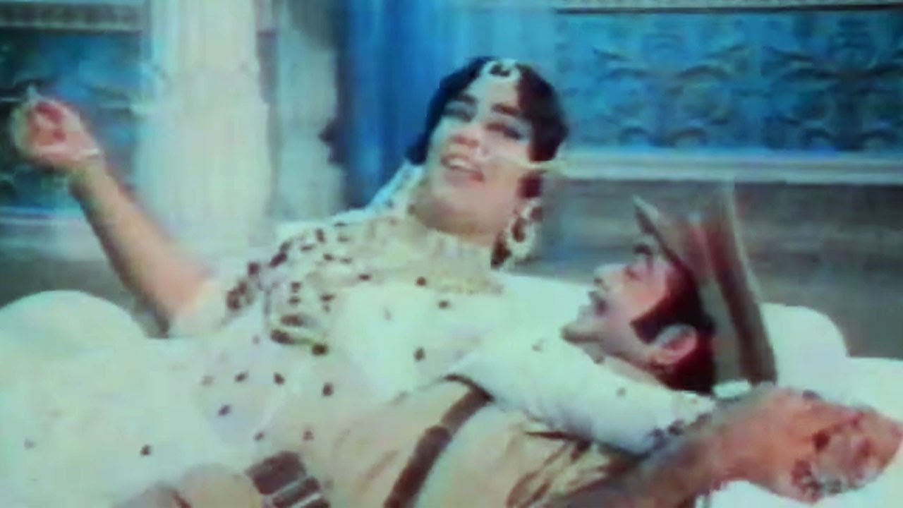 Malmal Me Badan Mora Chamke Lyrics | 5 Rifles | Asha Bhosle | Kalyanji Anandji