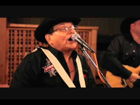 Mingo Saldivar & David Farias live @ Austin Wholesale-Pajaro Negro-Austin, TX 2011