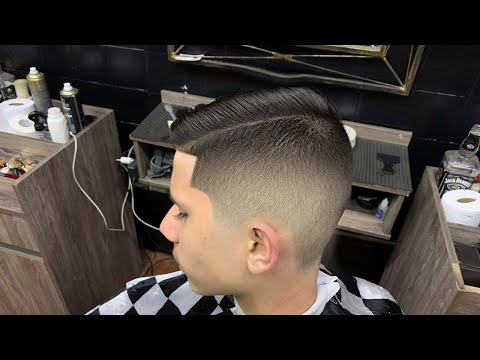 APRENDA  FAZER CORTE SOCIAL PENTE 1 - CORTE RÁPIDO PRA LUCRAR NA BARBEARIA 🤑🤑🤑
