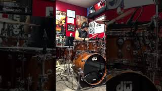 Paying respect to Mark Craney with this awesome solo section ! Brother to Brother - Gino Vannelli