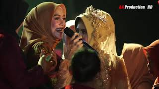 Download lagu Lesti - Bangbung Hideung - Mobil butut - Mawar Bodas mp3 Download lagu Lesti - Bangbung Hideung - Mobil butut - Mawar Bodas mp3