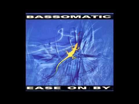 Bassomatic - Fascinating Rhythm (Claudia Canniggia Mix By Renegade Soundwave)