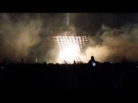 FYF FEST 2015! Kanye West - New Slaves
