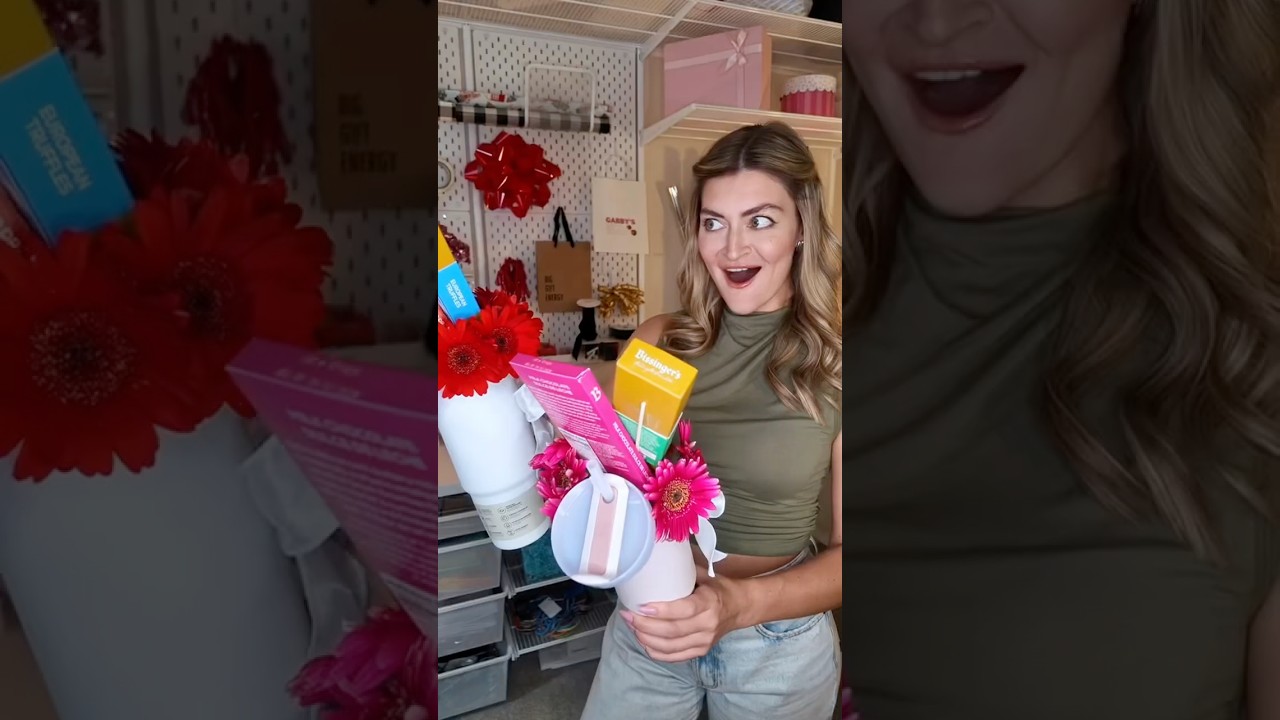 Comment which color gift your mom would want! 🩷 or 🧡?? 🍫🌸 #giftsformom #mothersdaygift