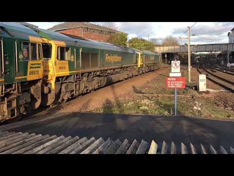 Class 66522 , 66520 , 66518 , 66536 & 66572 passing manors 30.01.21