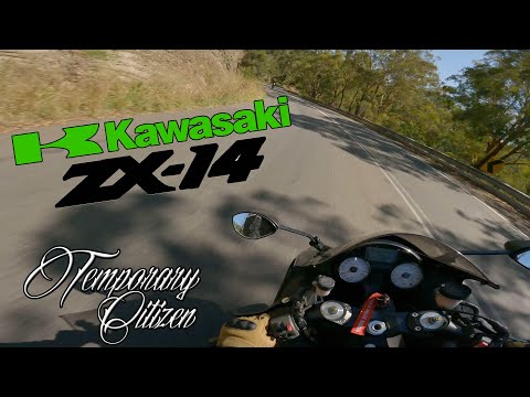 Kawasaki ZX14 Review - Too Powerful for the Road??