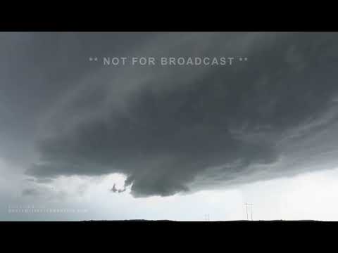 06-27-2023 Guymon, OK - Tornado Warned Storm - Amazing Structure - Beautiful Lightning