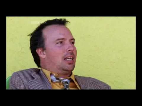 Doug Stanhope on climate change coverage and overpopulation [Newswipe S2E4]