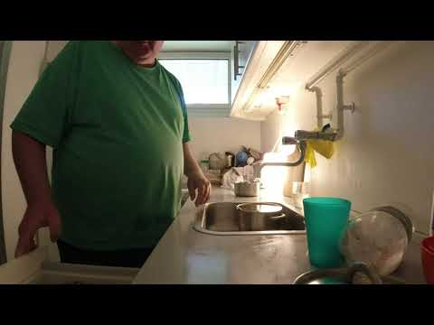 MongoTV_6945 - Mongo Madskole - MEDISTERPØLSE Med Ris og BRUN SOVS