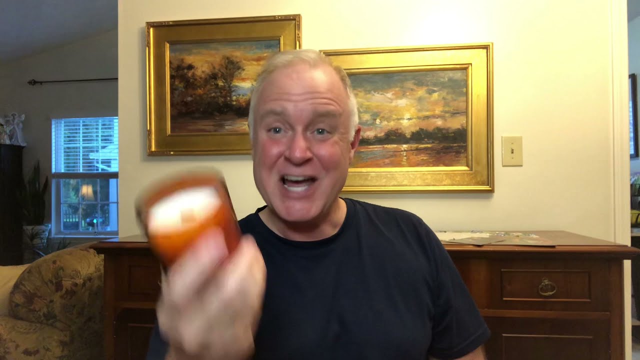 Candle unboxing - Spring In The Shire - Mythologie Candles