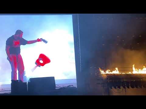 Post Malone - Rock Star - live at Lollapalooza July 31, 2021