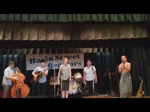 Tipsy Gypsies: When I Get Low, I Get High