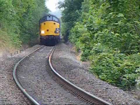 DRS 37069 & S7218 Seen here at Caerhowel returning from Pwllheli.