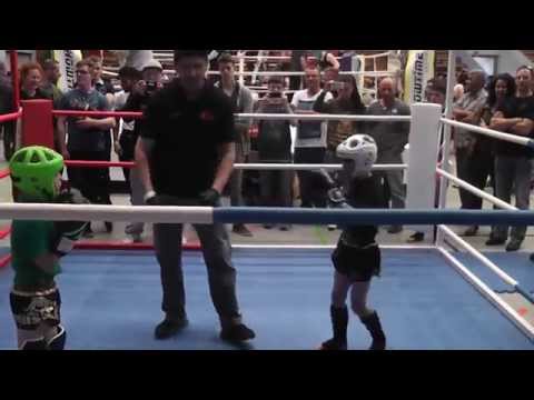 2014-04-12 DM der ISKA Tyler Felde Viertelfinale K1-Sparring -33Kg - Sugambrer Fightclub