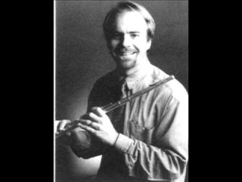 Berkeley - Sonatina for Flute and Piano played by Paul Michell