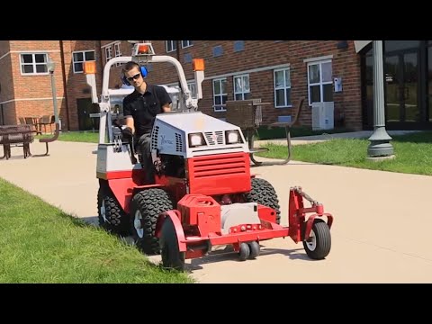 Sidewalk Edging Made Easy With The Ventrac ED202 Edger – Simple Start