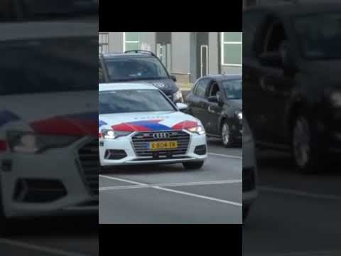 Politie Audi A6 met spoed naar een melding in Groningen
