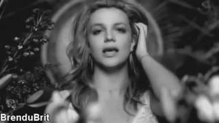 Britney Spears Out From Under (Video Oficial)