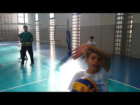 Palleggio e battimani