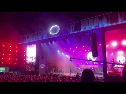 Honeybeast X Paulina: Tele a szívem (BP Park)