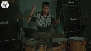 Download lagu Bomb Blast - Shallallahu Ala Muhammad Punk Rock Version mp3