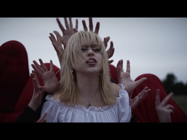 THORNS (Official Music Video)