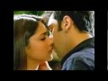Vani Kapoor Lip Kiss