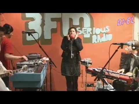 CARO EMERALD STUCK WITH YOU LIVE @ GIEL 3FM