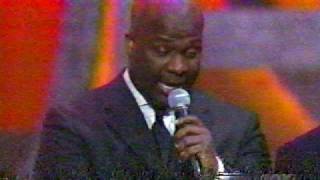 BEBE WINANS LIVE - LOVE THING