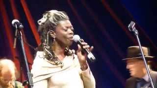 Never Loved a Man by Julia Nixon & the Memphis Soul Tribute band 2014