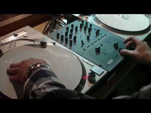 DJ Excess: The Flare Scratch