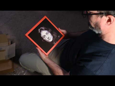 John Lennon & Yoko Ono Lennon - 'Power to the People'