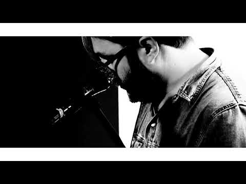 Black’n White Sessions 045 - Muutes