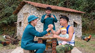 Download lagu A Joyful Handshake – The Police Help Prepare a Birth Certificate for the Orphan Girl, Trúc Lam  mp3